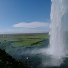 Hinter dem Seljalandsfoss