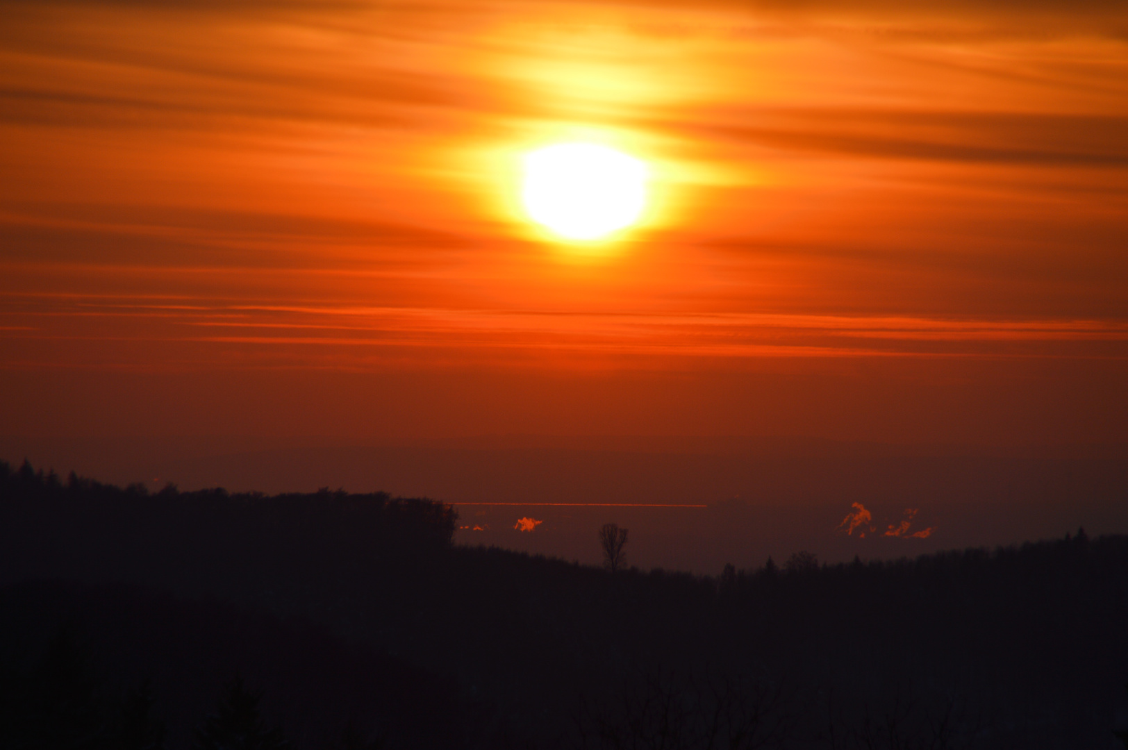 Hinter dem Wolkenschleier