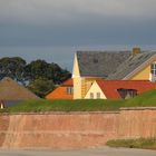 hinter der Mauer