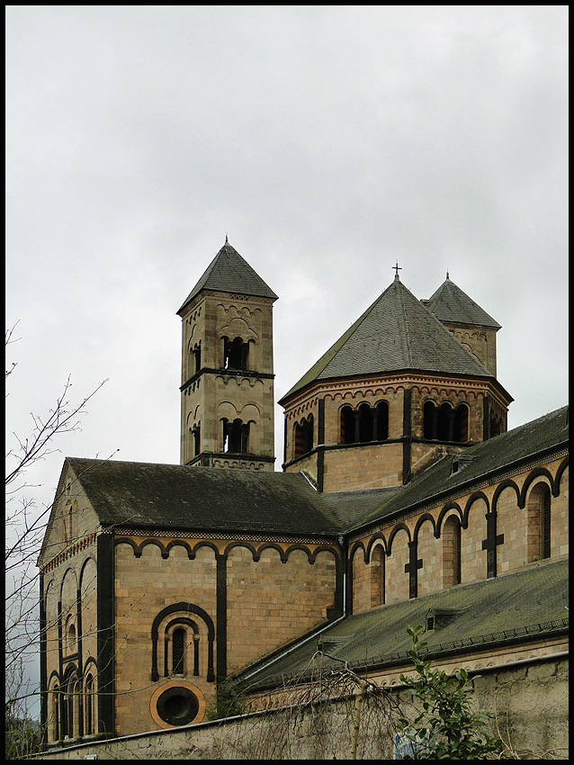 hinter der Mauer II