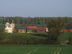 Hinter der nächsten Bodenwelle muss der Nord-Ostsee-Kanal sein!