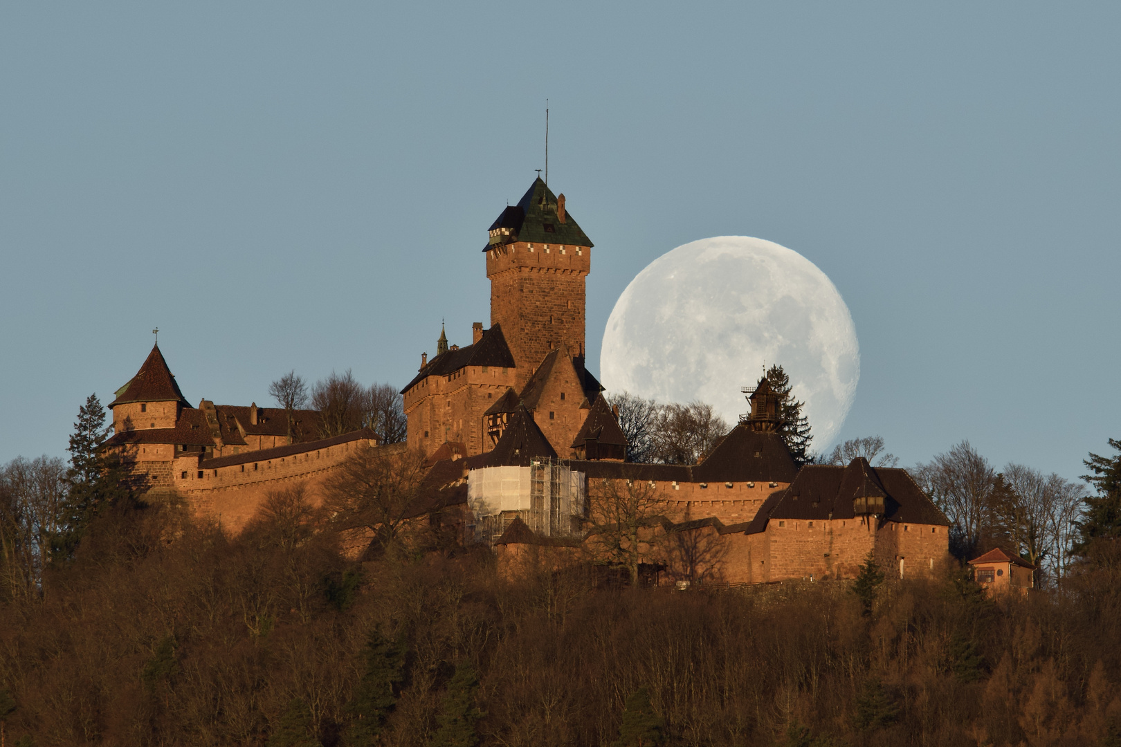 Hinter der Windmühle.....