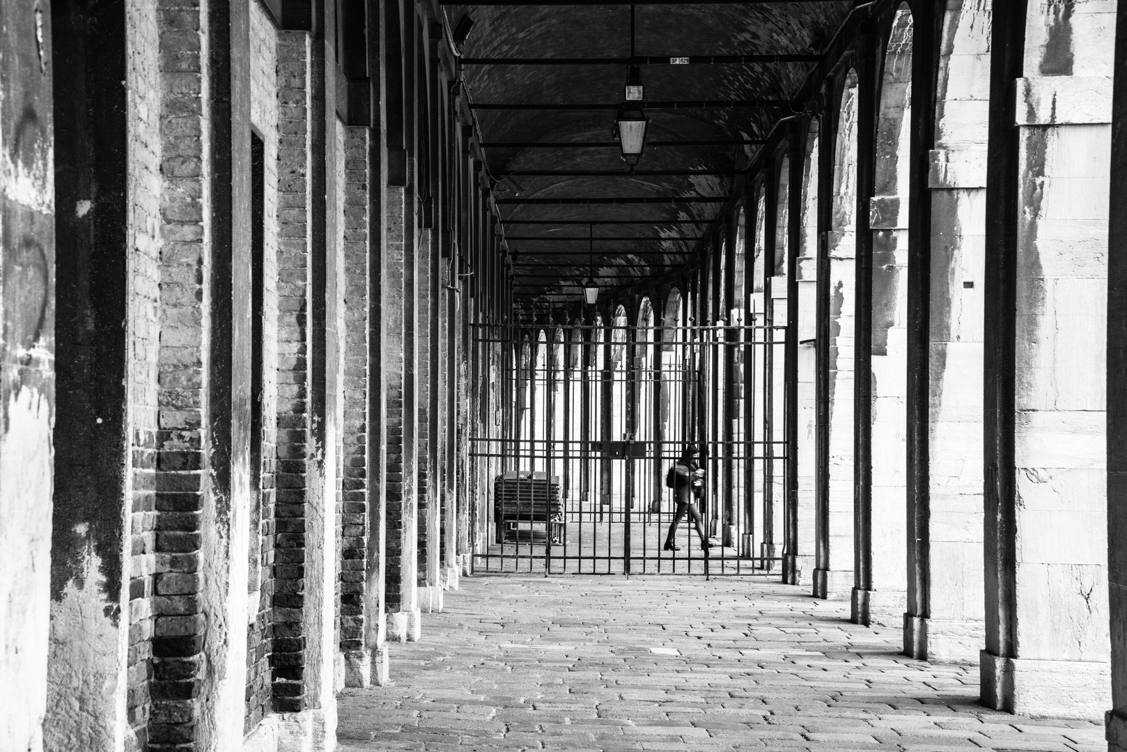 Hinter Gitter in Venedig