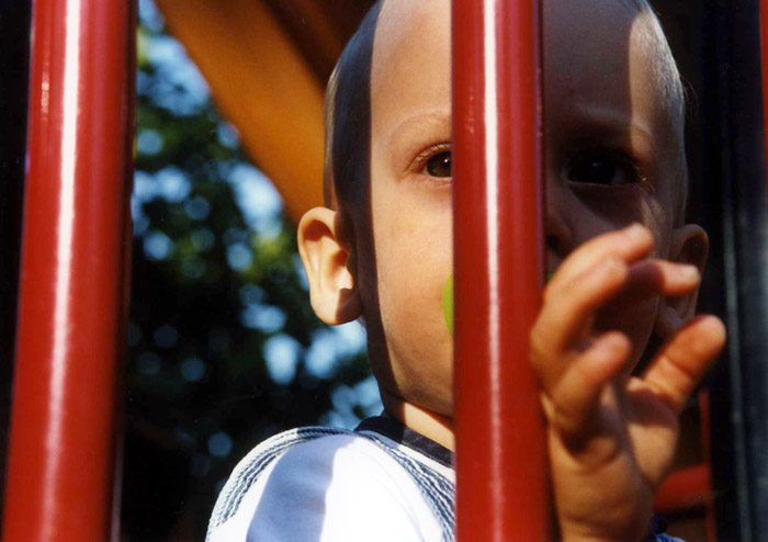 hinter gittern