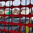 Hinter Gittern