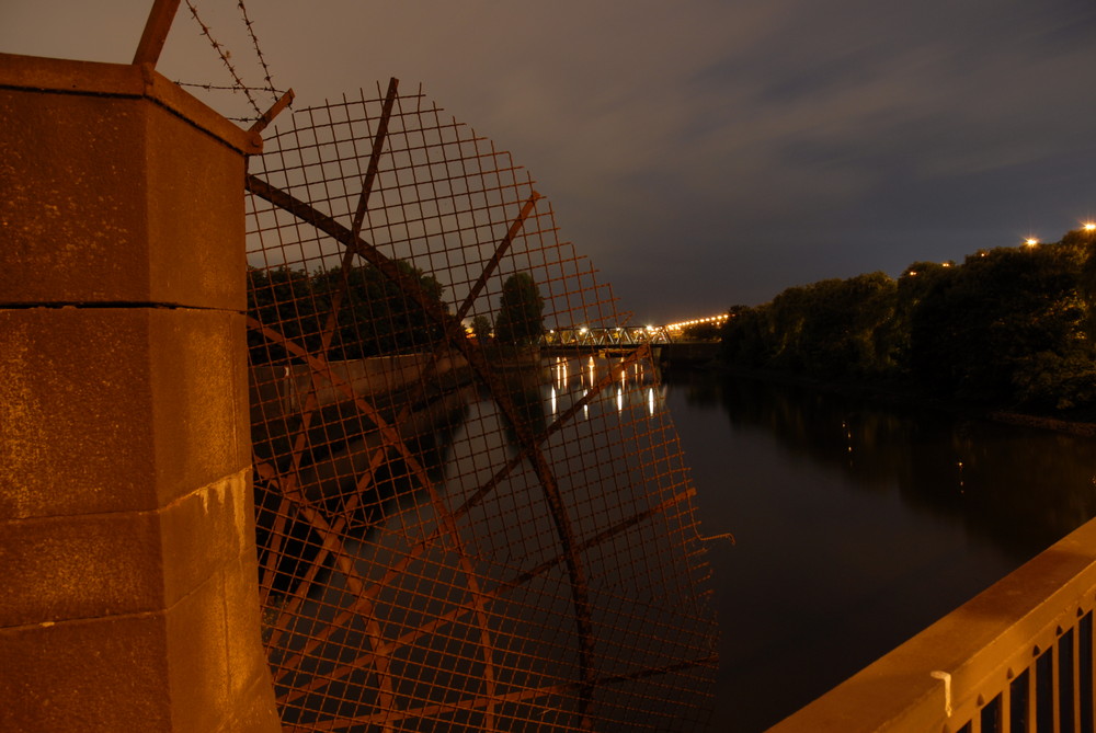 Hinter Gittern ;;;)))