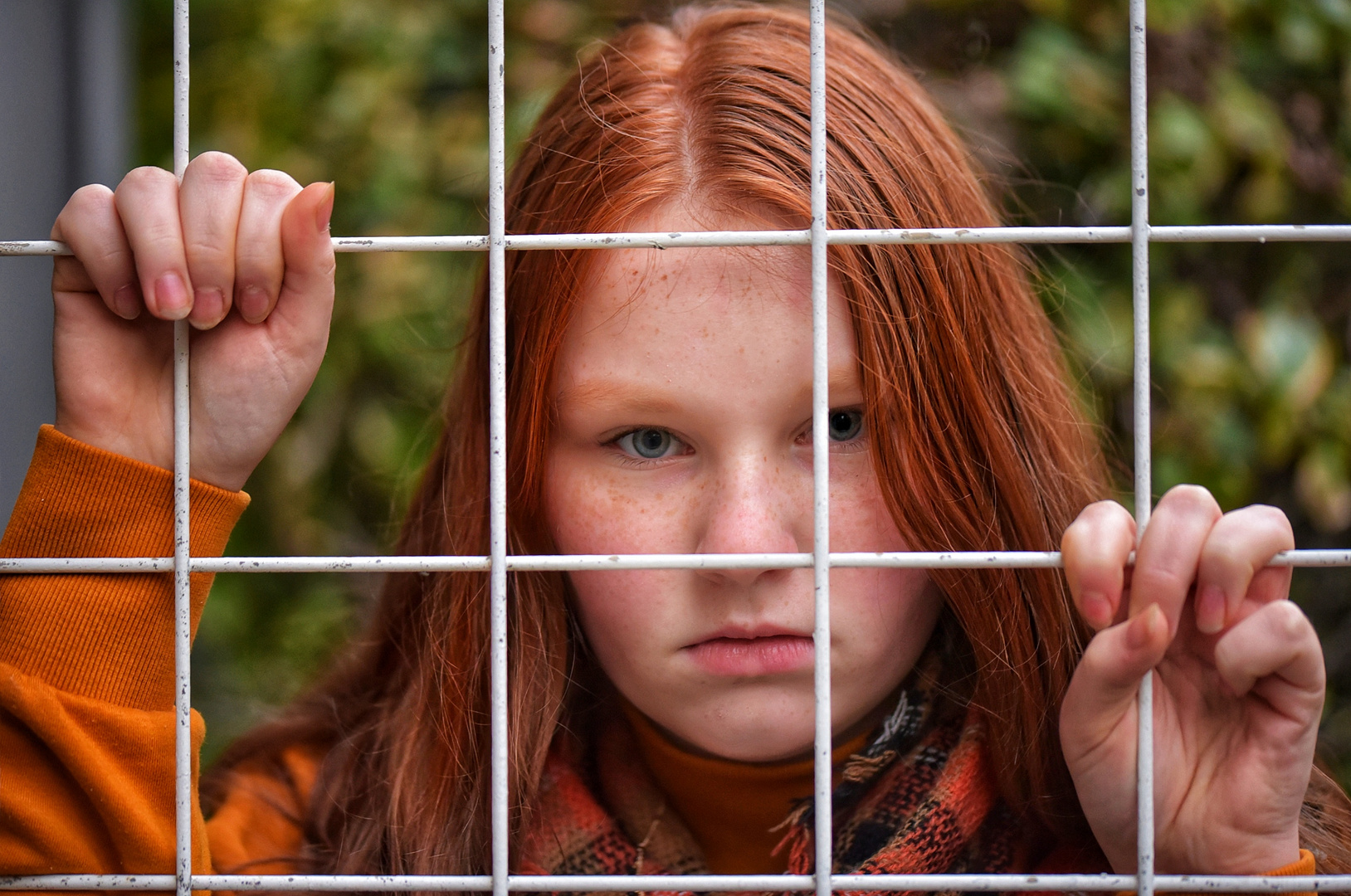 Hinter Gittern