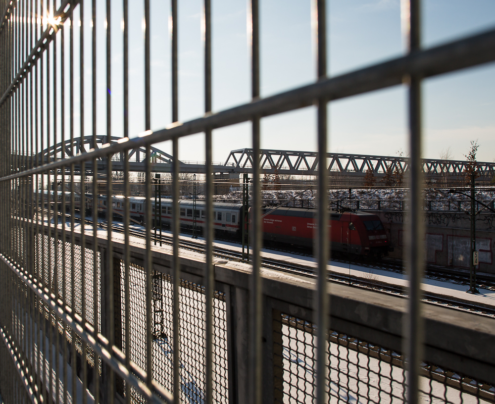 Hinter Gittern