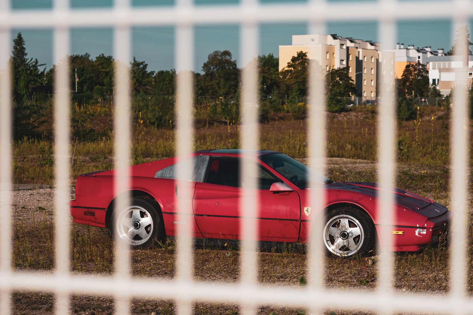 Hinter Gittern