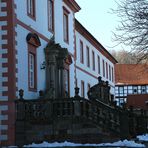Hinter Klostermauern 2