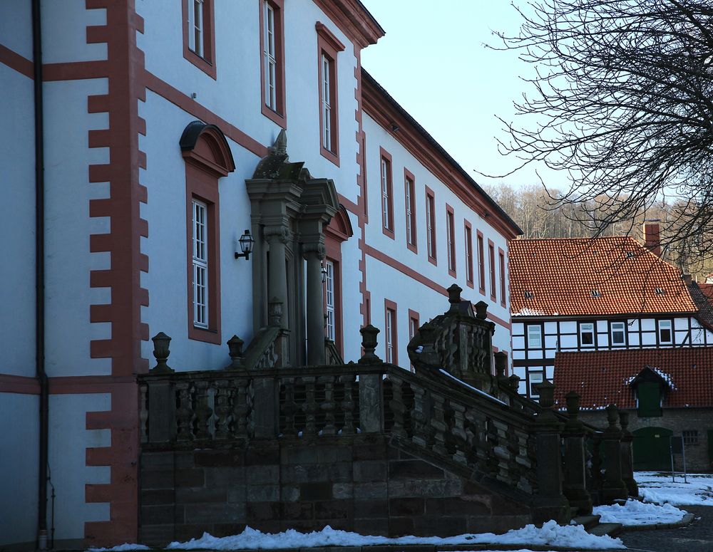 Hinter Klostermauern 2