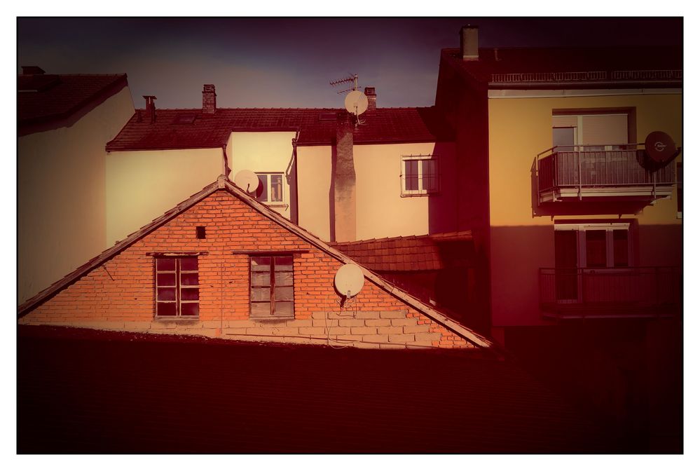 Hinterhöfe in Licht und Schatten Foto & Bild | architektur, deutschland