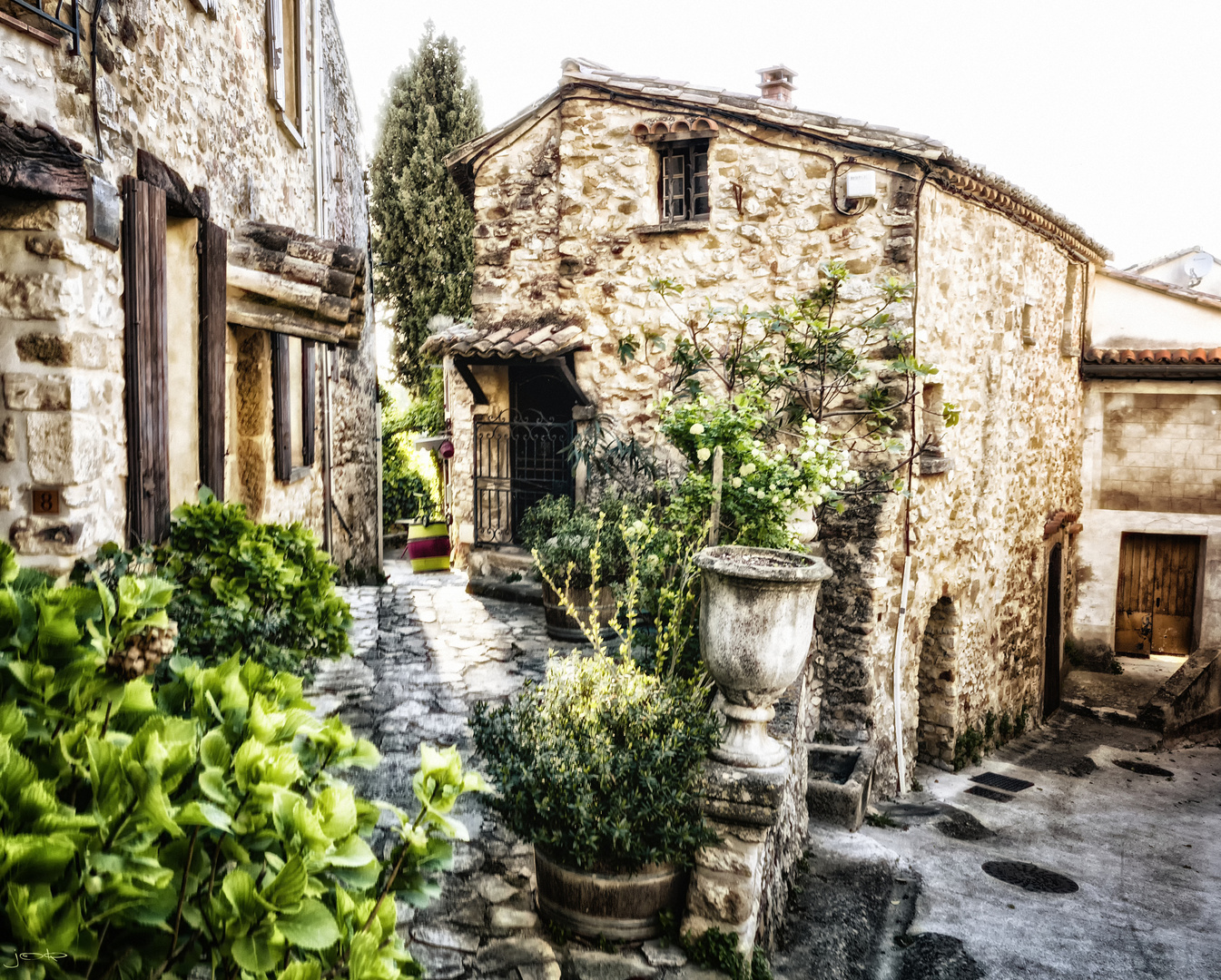 Hinterhof Foto & Bild france, world, spezial Bilder auf