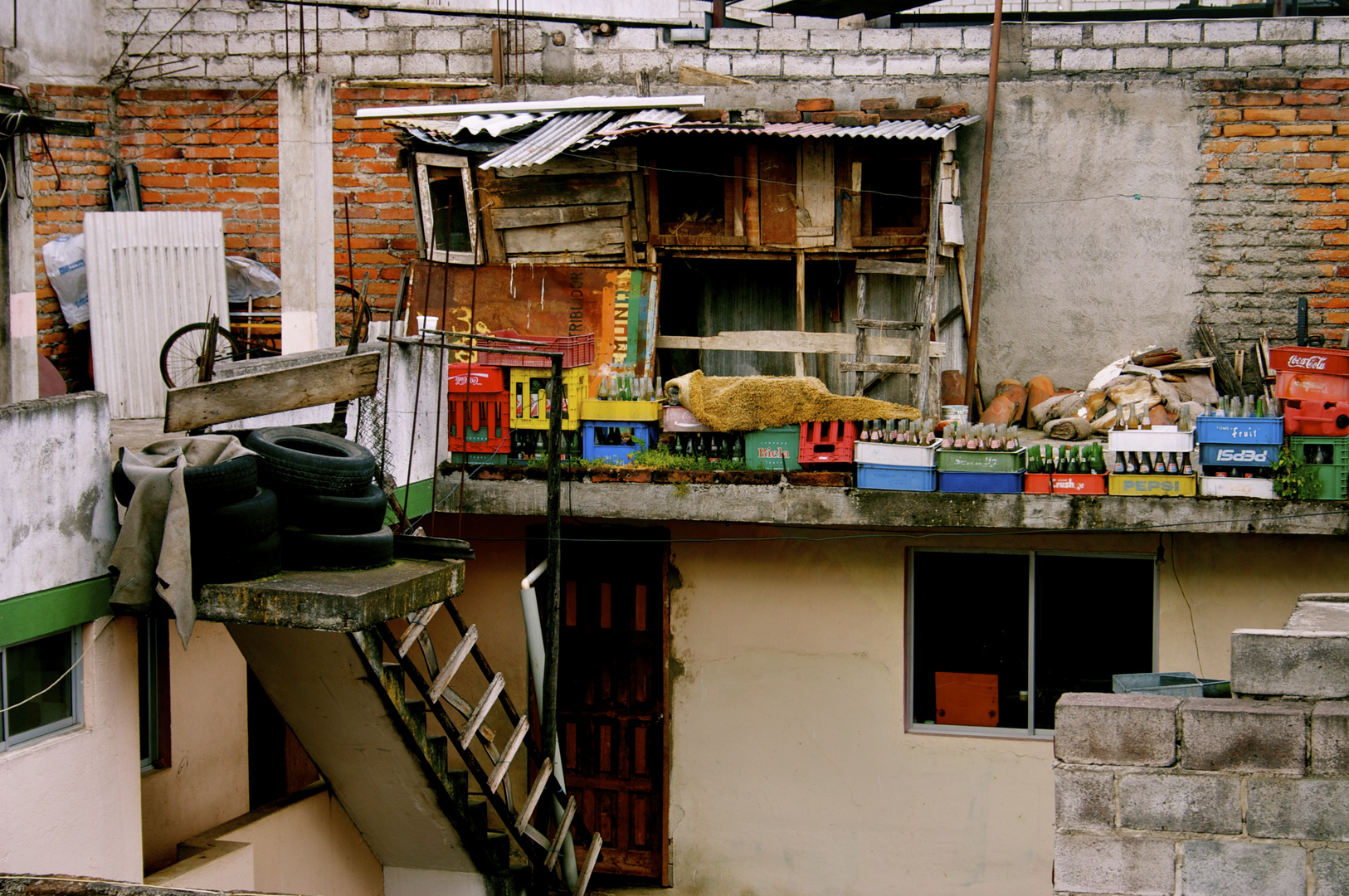 HInterhof Foto & Bild | architektur, stadtlandschaft, motive Bilder auf