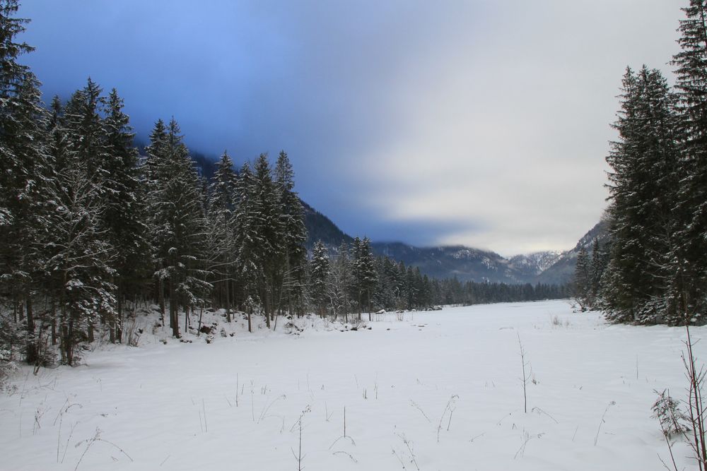 Hintersee im Winter von Andrea Schoenenberg 