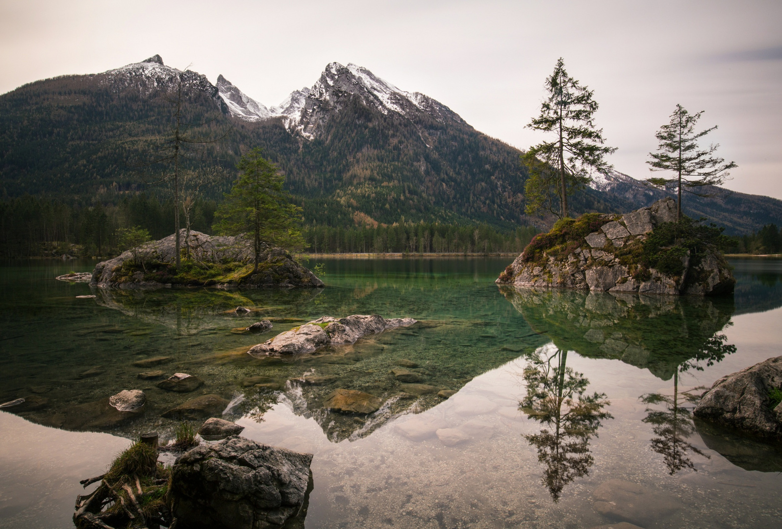 Hintersee reflections