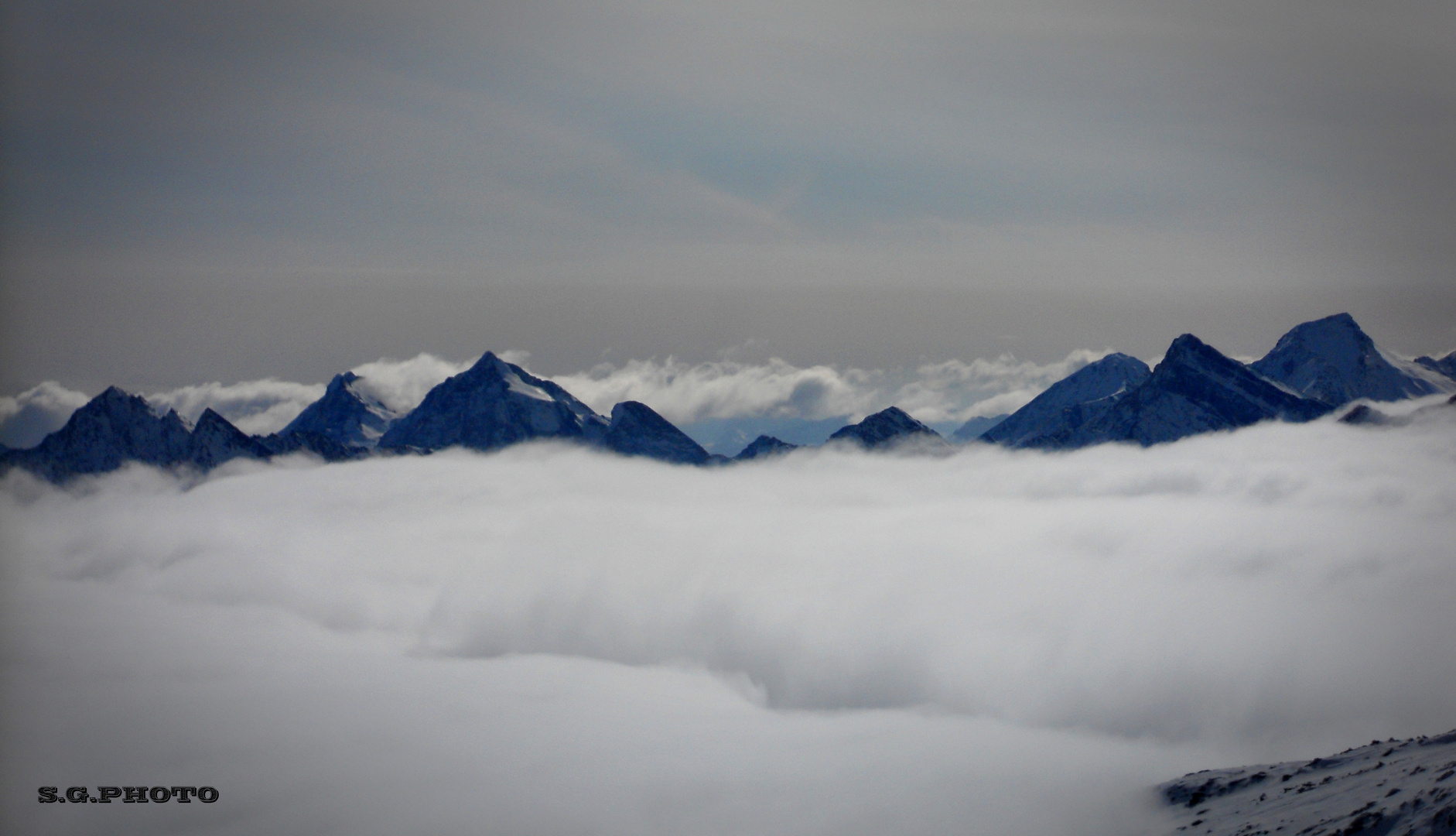 Hintertuxer Gletscher bei Nebel