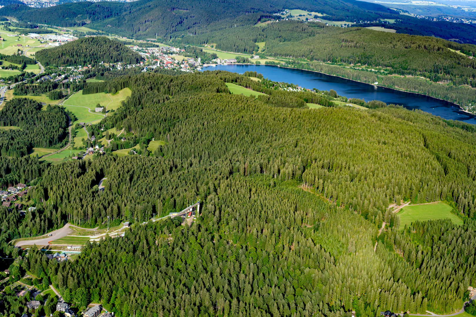 Hinterzarten (Sprungschanzen) und Titisee 