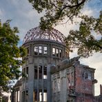 Hiroshima heiwa kinenhi - Historische Perspektive