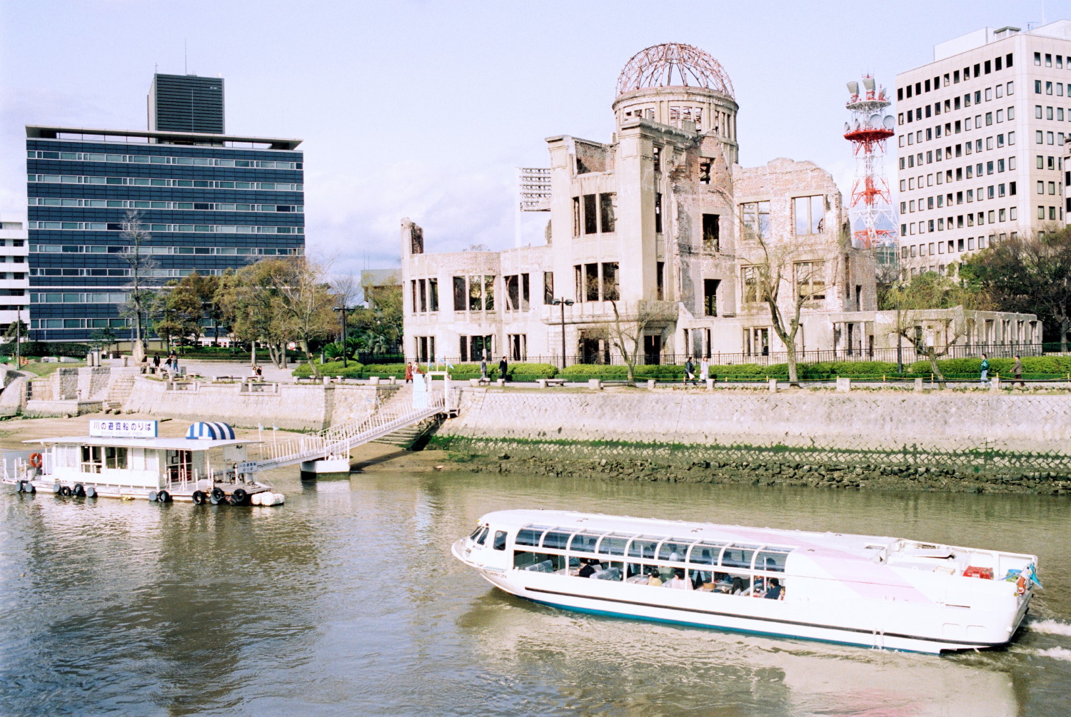 Hiroshima Peace Memorial Park (6)