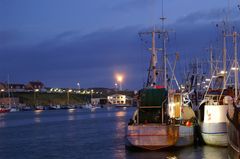 Hirtshals havn i natten