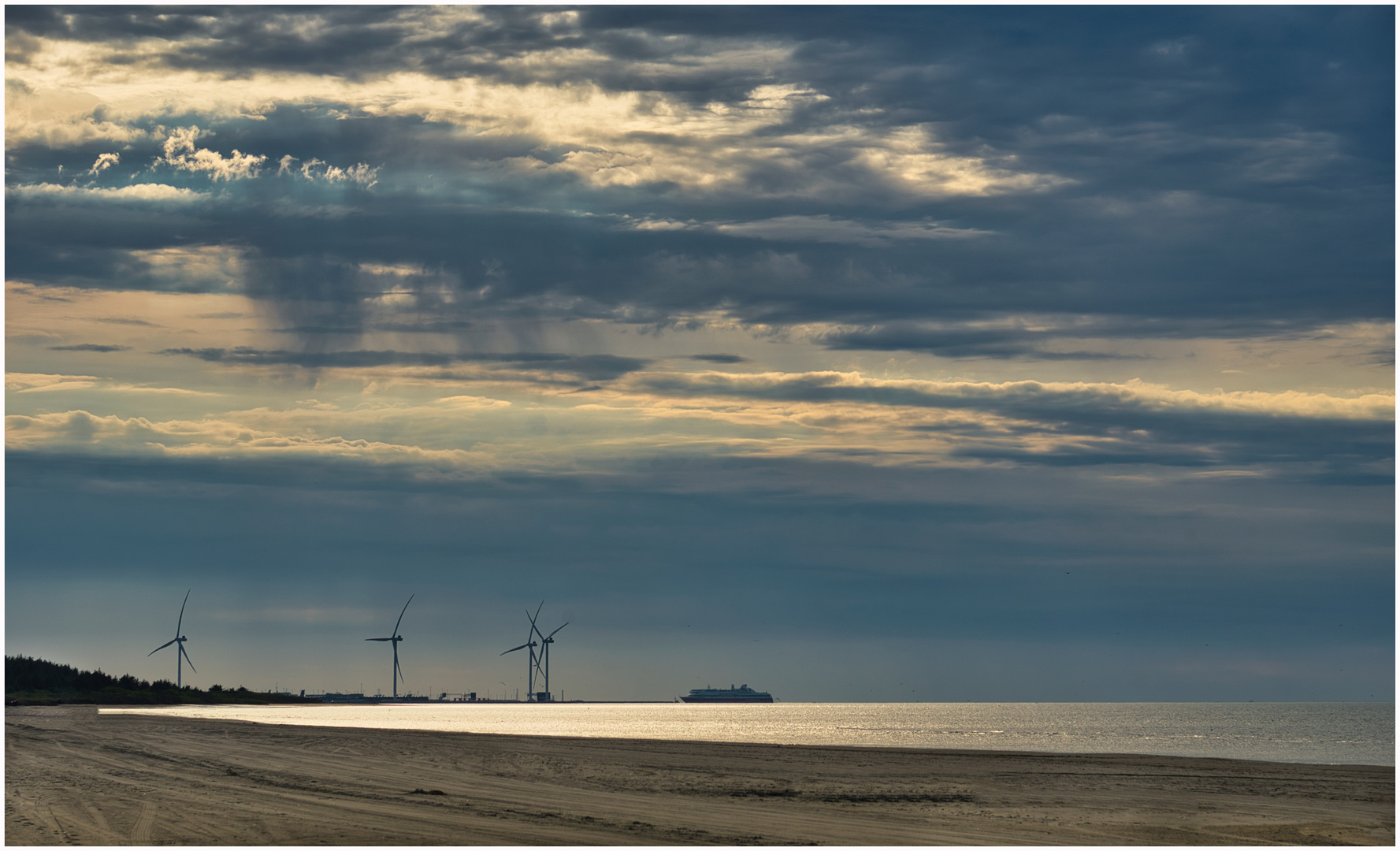 Hirtshals im Abendlicht