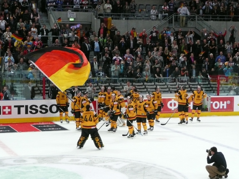 Historical Moments - Eishockey WM 2010, Einzug ins 1/2 Finale