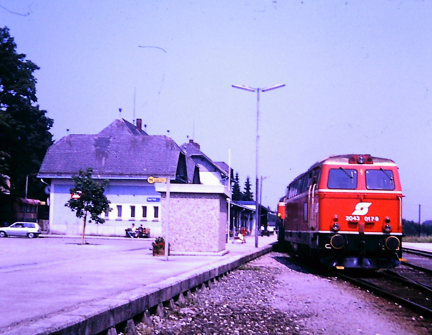 historisch Bad Hall mit Zug 3959 aus Linz 