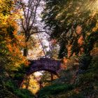 Historische Brücke der Burgruine