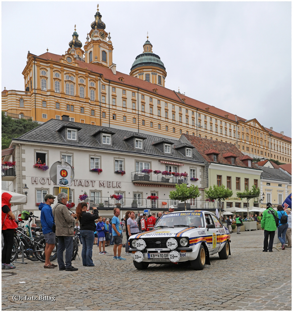 Historische Rallyeautos in Melk