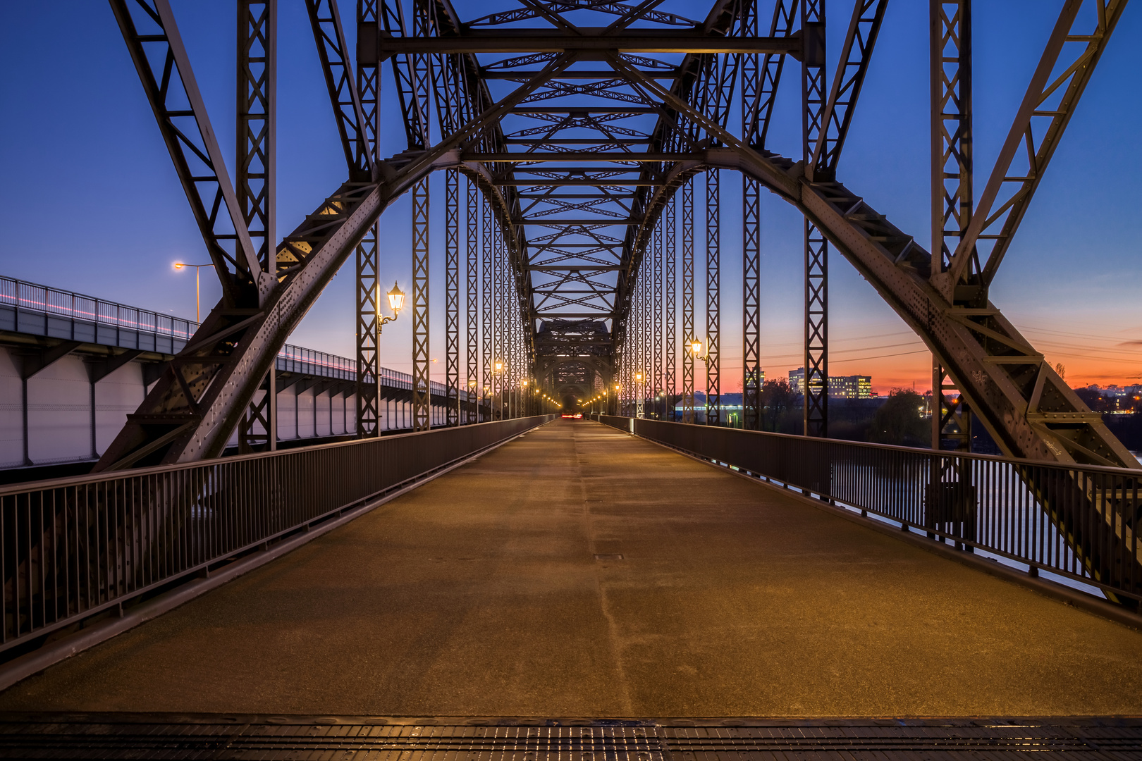 Historische Stahlträger Brücke