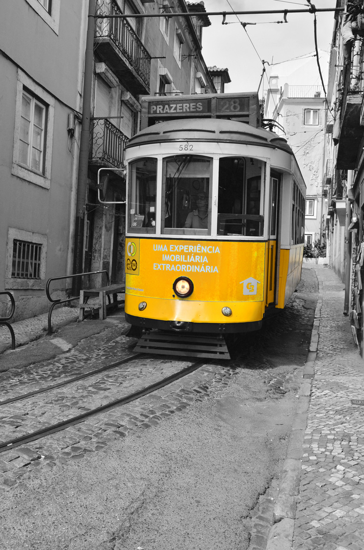 Historische Straßenbahn in Lissabon