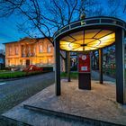 Historische Wetterstation vorm Kunstforum