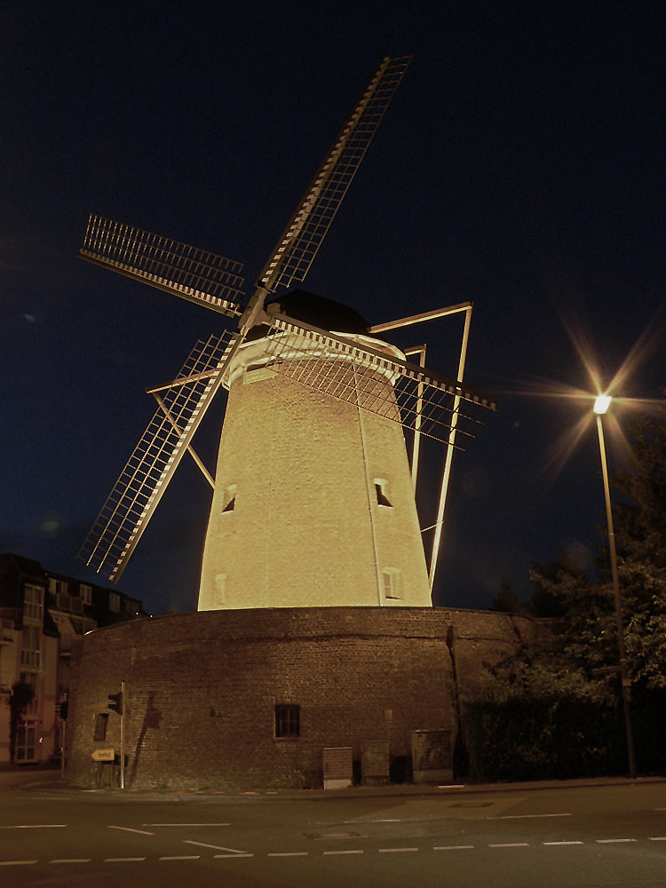 Historische Windmühle...