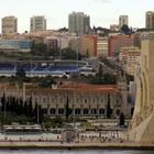 historischer Anblick bei Hafenausfahrt....Lissabon