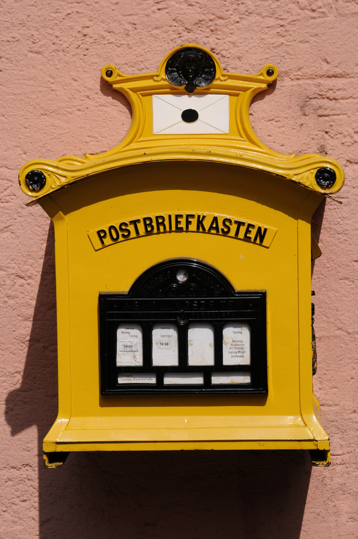 Historischer Briefkasten