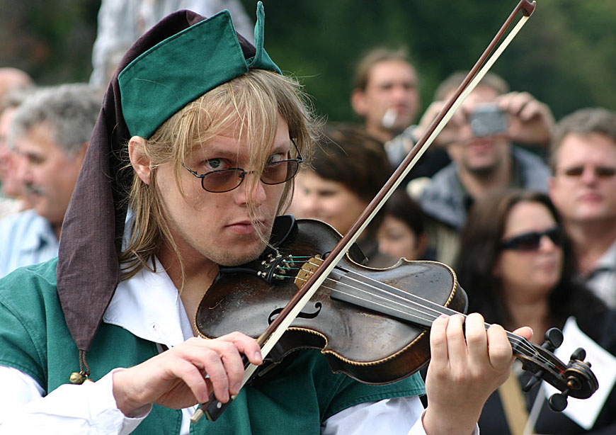 Historischer Festumzug zur 800-Jahr-Feier Dresdens / Geiger