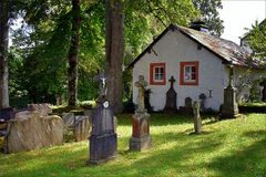 + historischer Friedhof von St. Bartholomäus +