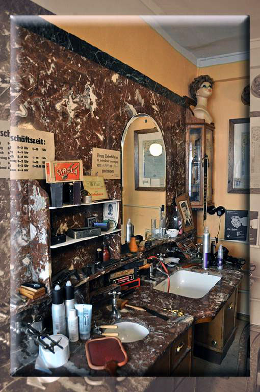 Historischer Friseursalon Altenburg 1