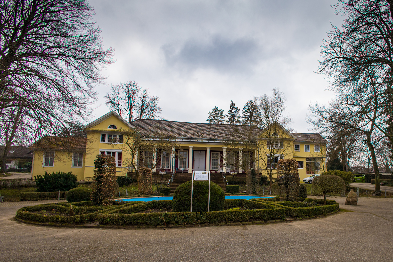 Historischer Kursaal im klassizistischen Weinbrenner-Stil