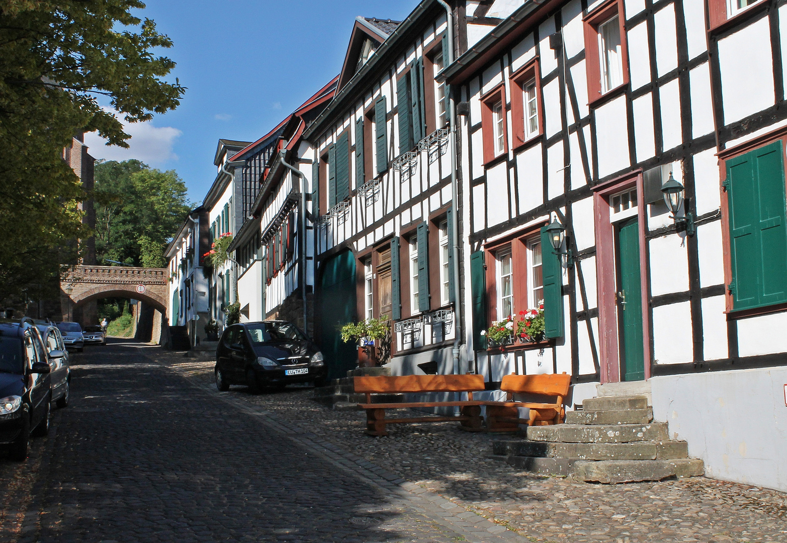 historischer Ortskern Kommern Foto & Bild alt, historisch, straße