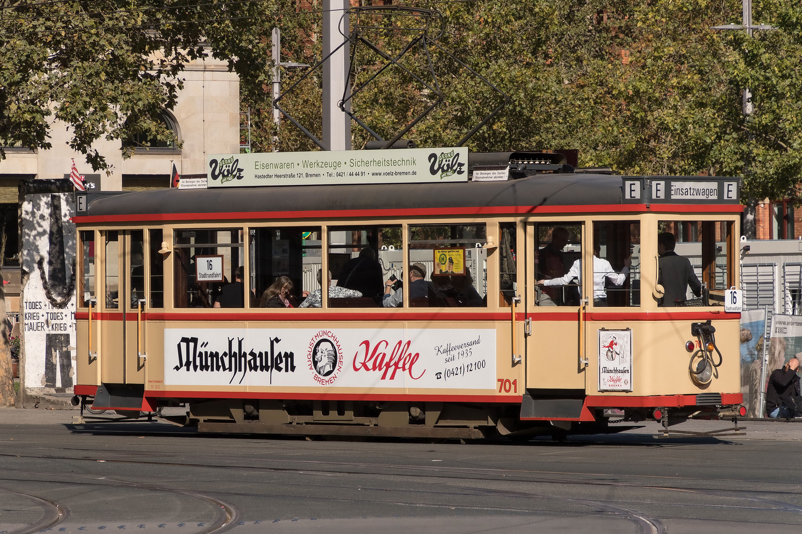 historischer Staßenbahnwagen in Bremen