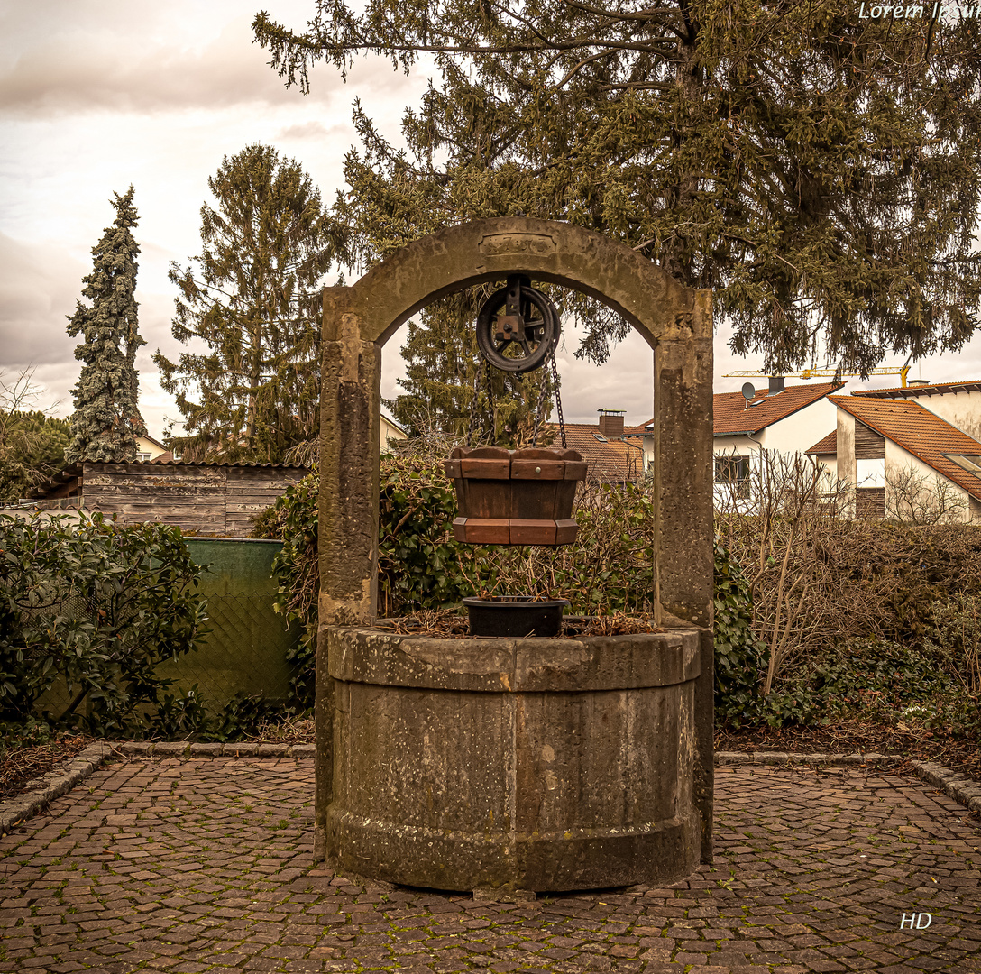 Historischer Ziehbrunnen