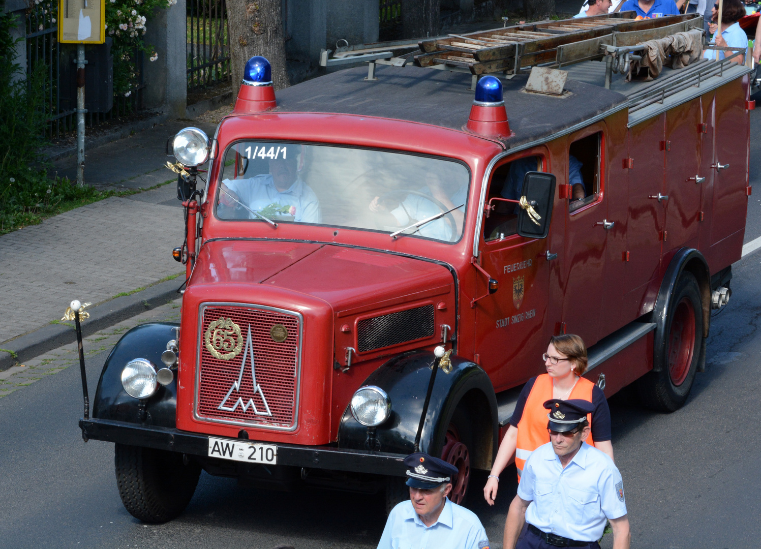 Historisches Feuerwehr Fahrzeug der FFw der Stadt Sinzig