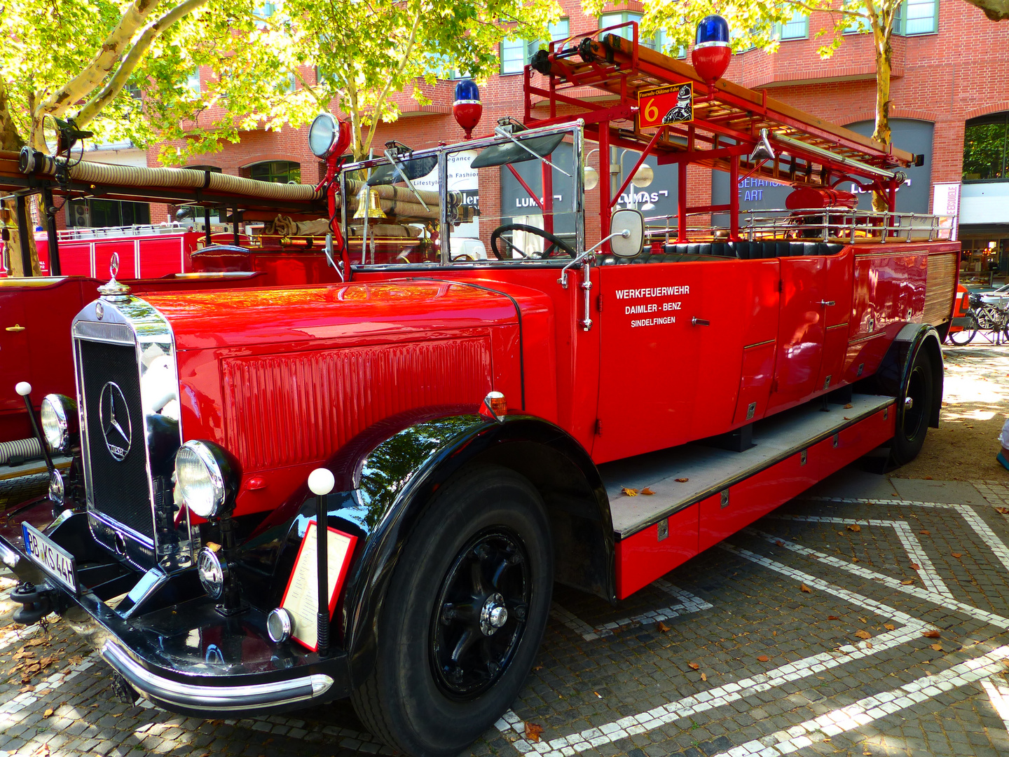 Historisches Feuerwehrauto Foto & Bild | autos & zweiräder, feuerwehr