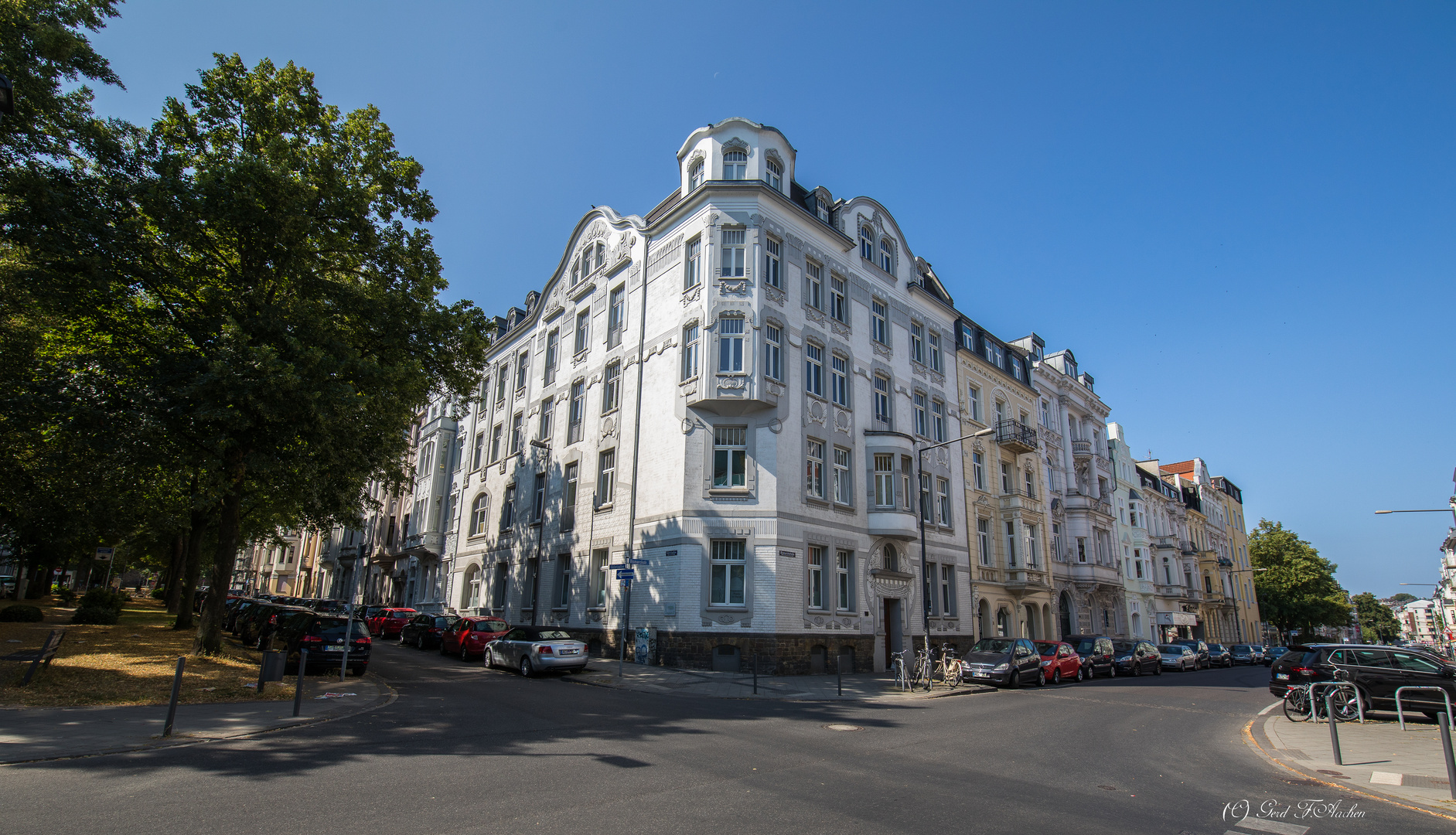 Historisches Gebäude Ecke Viktoriaallee/Bismarckstraße in Aachen