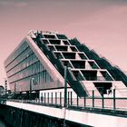 historisches haus im hafen hamburg ????