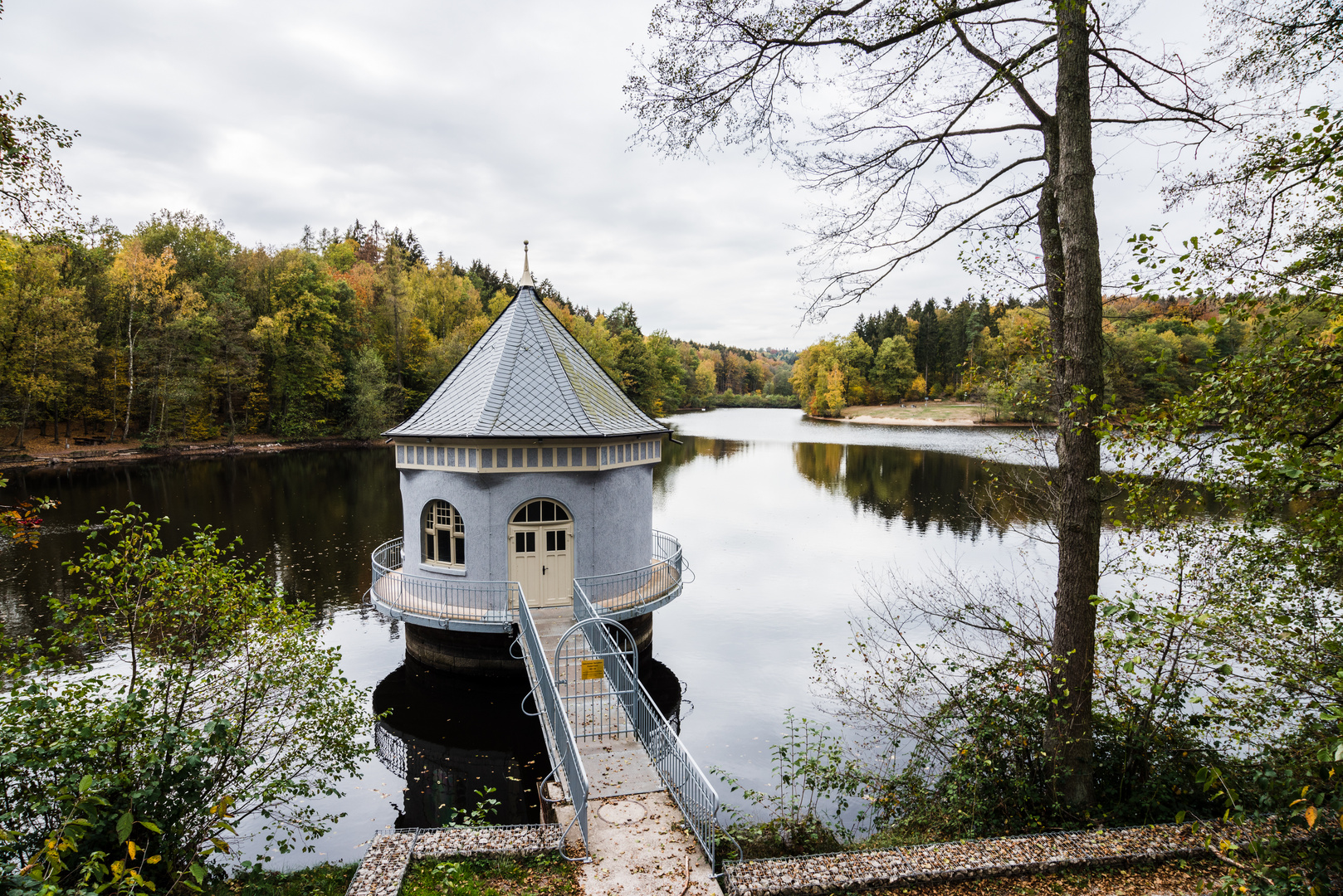 Historisches Pumpenhaus am Itzenplitzer Weiher 