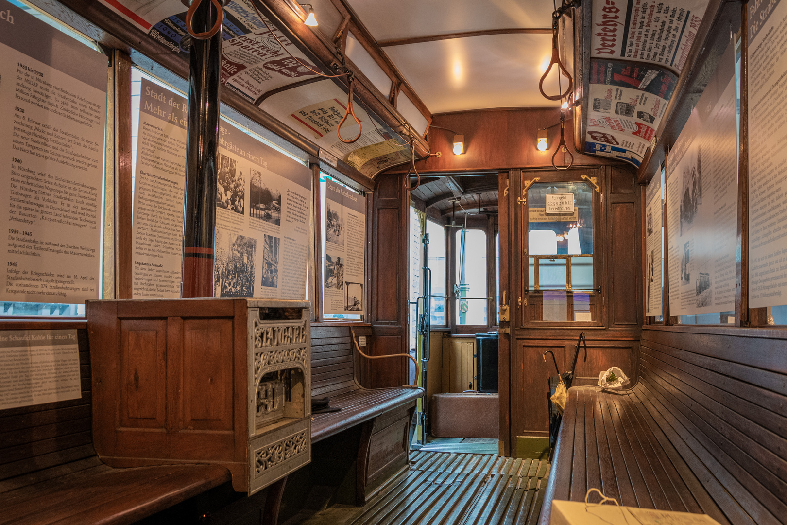 Historisches Straßenbahndepot St. Peter / Nürnberg Foto & Bild