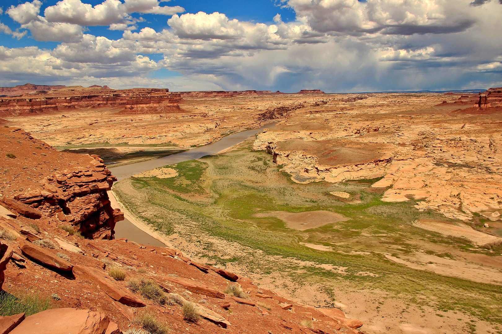 Hite Overlook